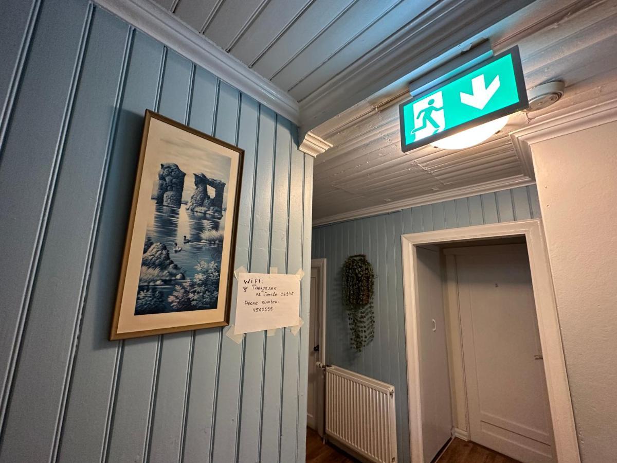 Taergesen Guesthouse Reydarfjordur Экстерьер фото